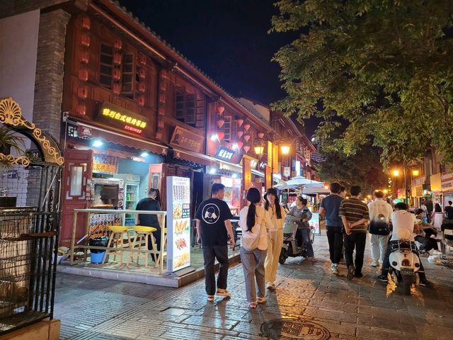 昆明～落機市區簡易遊- 翠湖＆老街［新手獨遊適合］