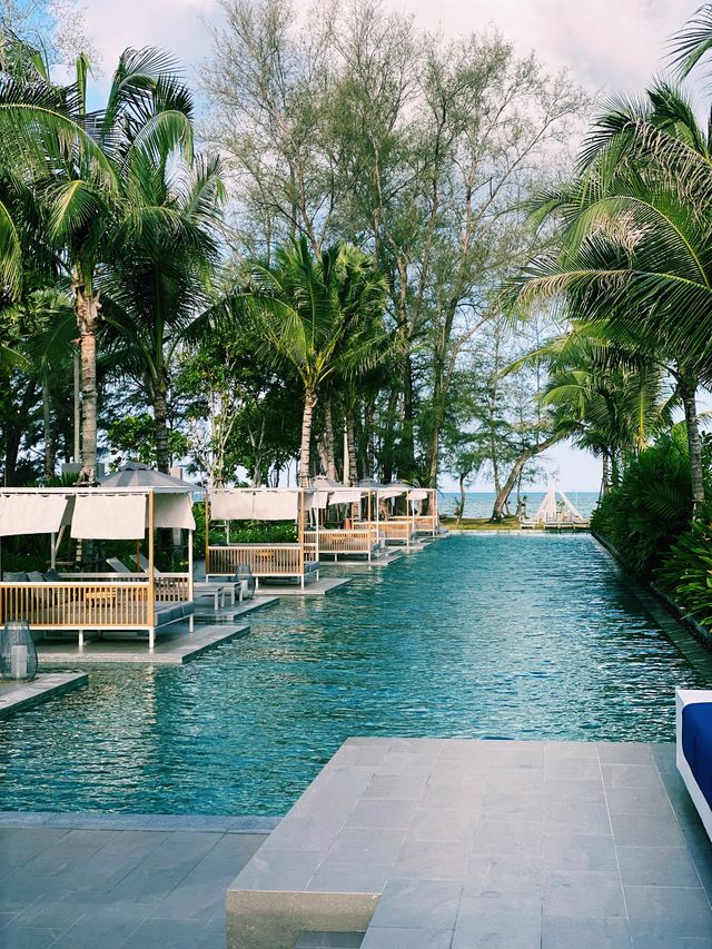 โรงแรม  มีเลีย ภูเก็ต ไม้ขาว