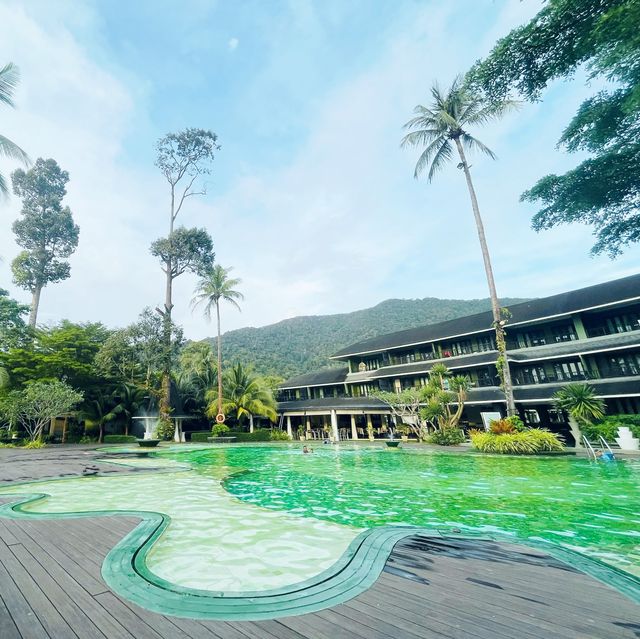 พักผ่อนที่ Mercure Koh Chang Hideaway