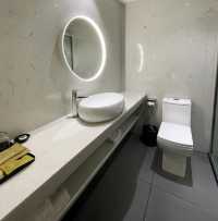 銀湖地鐵站$200budget hotel 