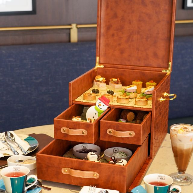 The Jingle & Mingle Afternoon Tea!