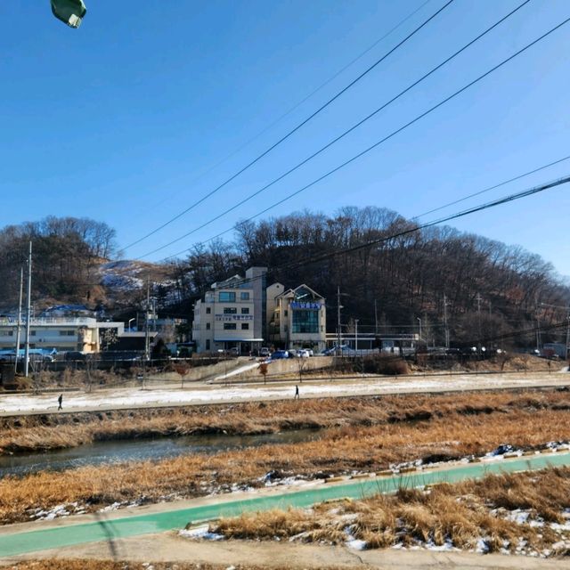 Frozen river, chilling during winter 