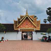 พระธาตุอิงฮัง แขวงสะหวันนะเขต ประเทศลาว