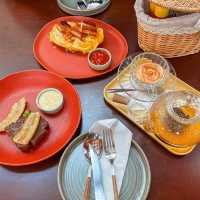 Robert Bake & Brunch