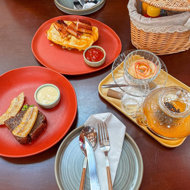 Robert Bake & Brunch