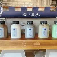 青畑九號豆製所 嘉豐店 🖌 7公分高的驚人內餡