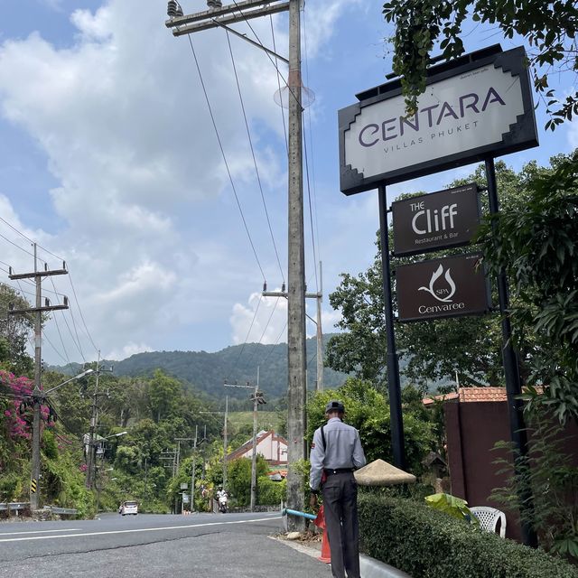 ที่พักวิวสวยบนหาดกะรน 