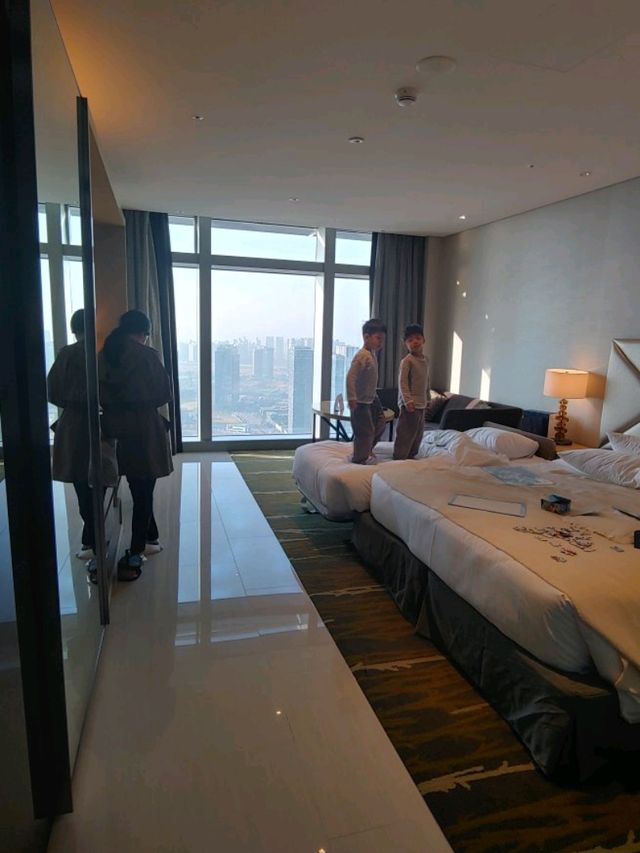 멋진 뷰와 함께 호캉스
