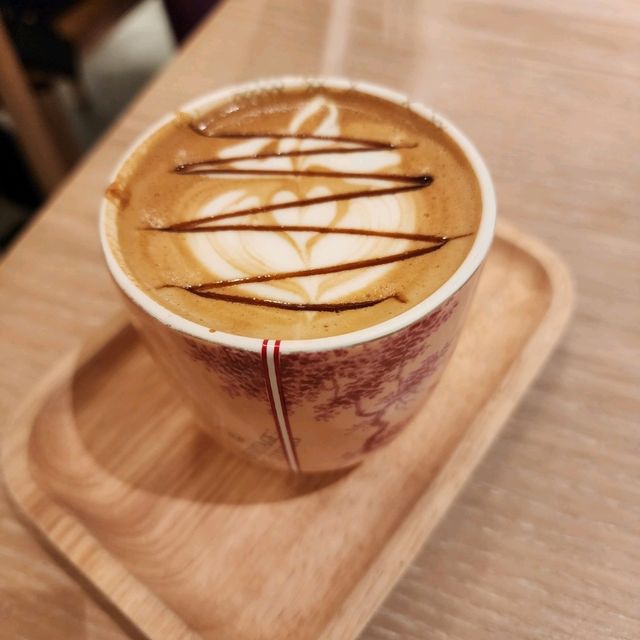 灣仔靚靚打卡木系花海Cafe