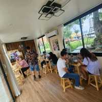 หน้าทอง คาเฟ่