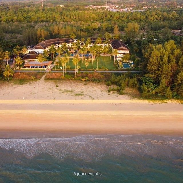 Khaolak Orchid Beach Resort พังงา