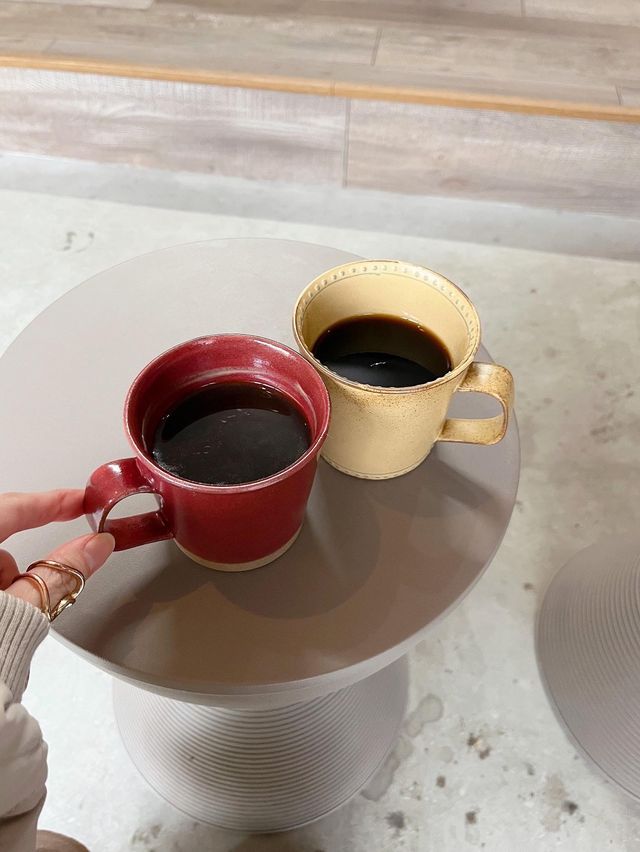 【福岡カフェ】無機質で魅力的な福岡のカフェ☕️ 【福岡カフェ】無機質で魅力的な福岡のカフェ☕️