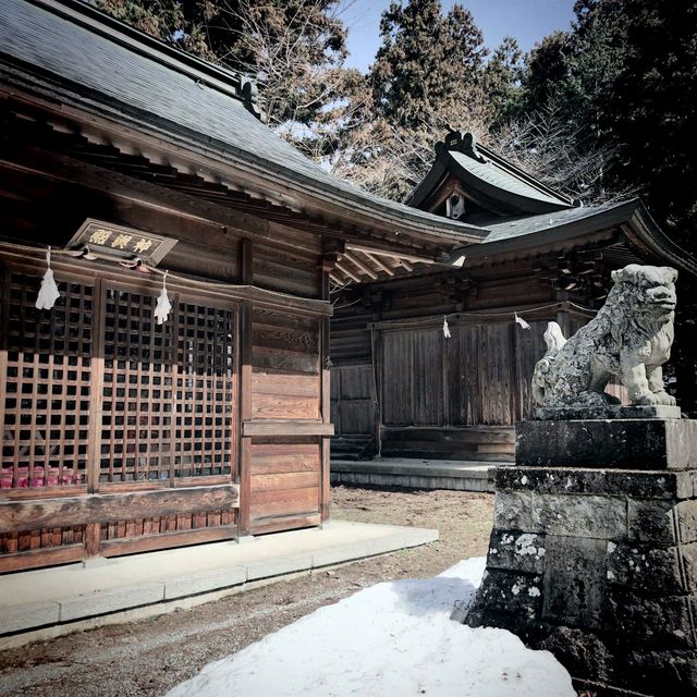 Amagawa Shrine in Nagano
