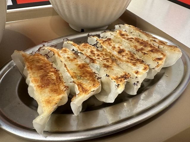 福岡・博多駅。チャーハン食べ放題の福岡創業の中華めん専門店『スーラーメンまくり』