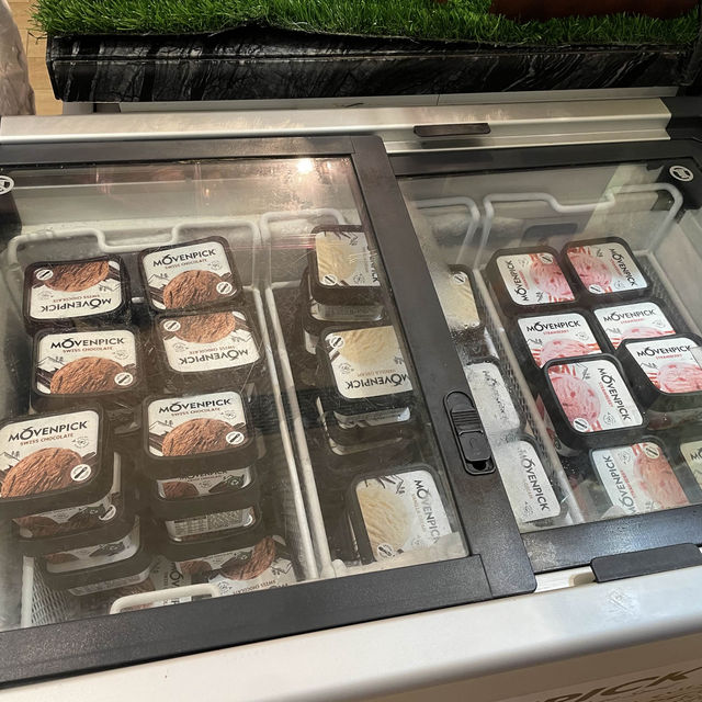 聖誕佳節一家大細享受豐富自助餐