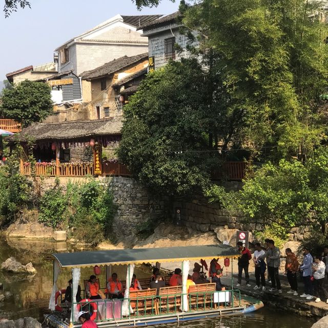 Huang Yao in Hezhou, Guangxi Province