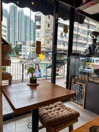 KK Coffee｜舒服感十足Cafe新店🍴拉花造型好有節日氣氛