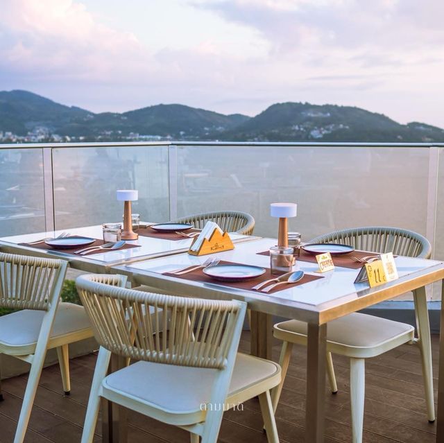 Malika Sky Bar by Kalima Resort 🌟