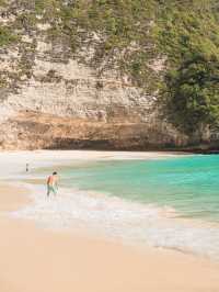 【インドネシア】バリ島から船で50分！絶景すぎるペニダ島のビーチ！