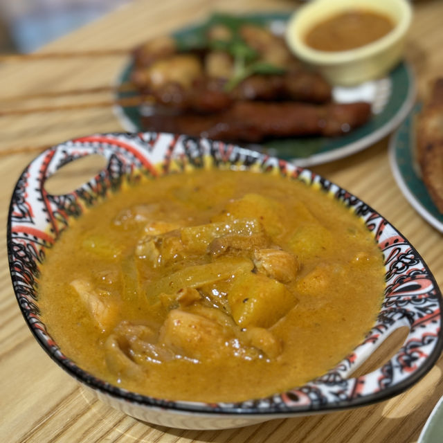 銅鑼灣泰國菜，超抵套餐+任追加小食/甜品！