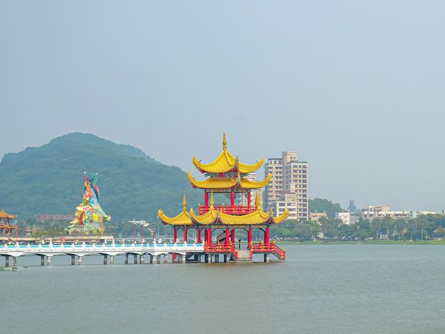 Mythic Towers of the Tiger & Dragon Pagodas