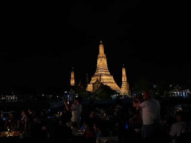 Unicorn Cruise in Chaophraya