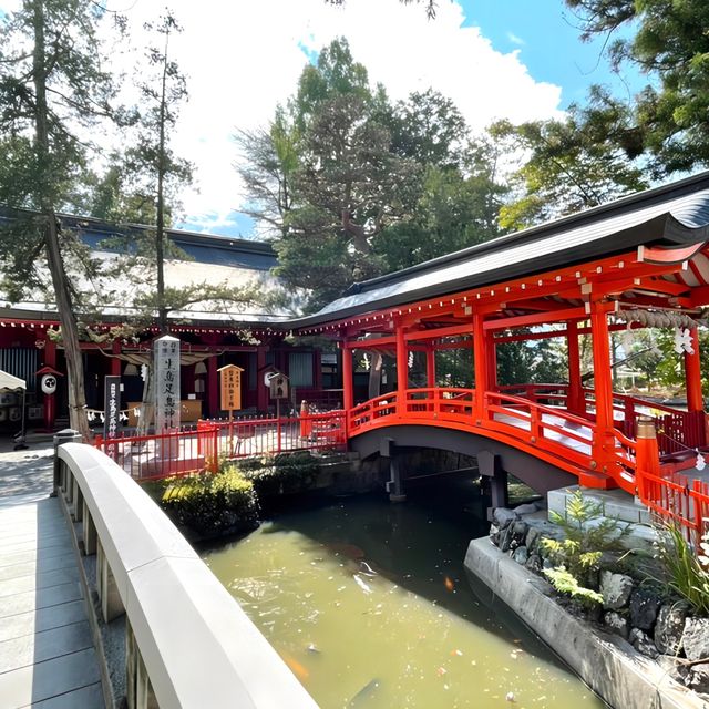 【生島足島神社/長野県】神池に囲まれた素晴らしい景観