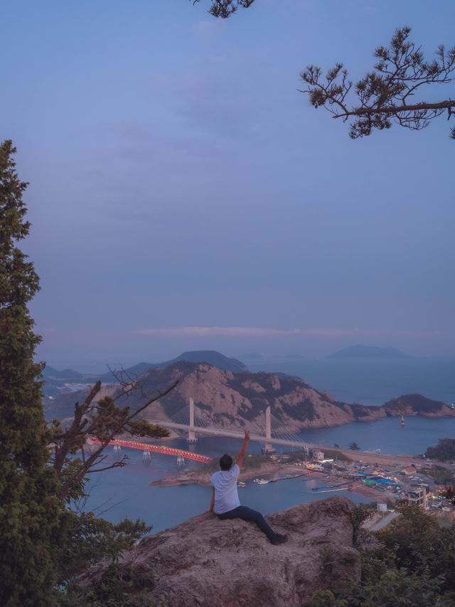 15분 등산이면 파라다이스를 볼 수 있는“군산 대장봉”