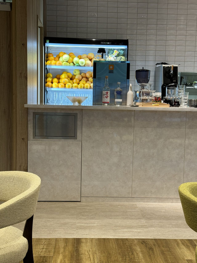 【福岡カフェ】果物専門店のカフェの旬のフルーツパフェがすごい✨