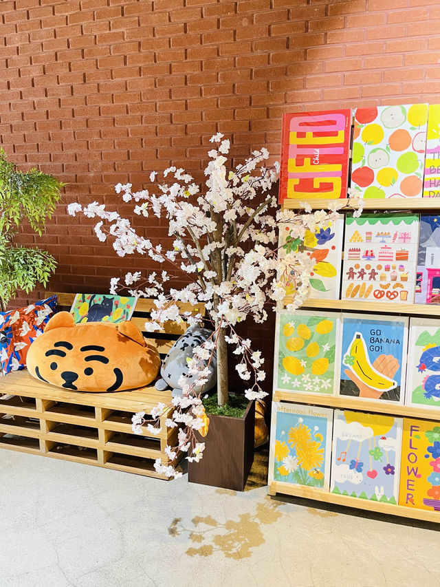 부산 밀락더마켓 소품샵