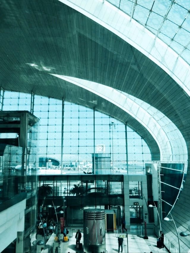 【杜拜國際機場】世界級航空樞紐的典範