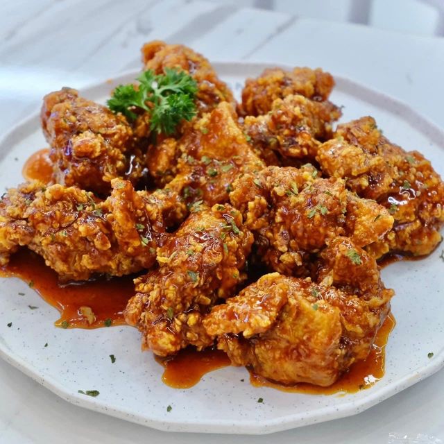 ร้านไก่ทอดเกาหลีเจ้าดัง Choongman Chicken 