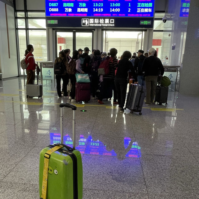 中老泰三國跨境旅遊(上)~中國老撾闖關攻略
