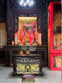 วัดที่อยู่ด้านหน้าของทางขึ้นเขา XiangShan