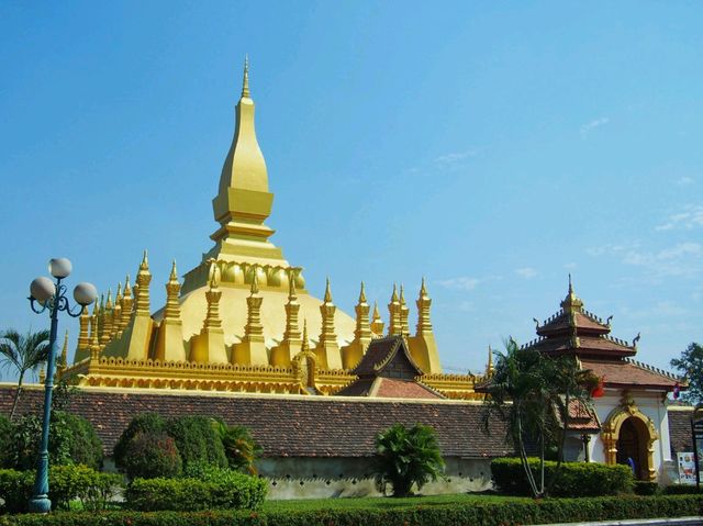 วัดพระธาตุหลวงเวียงจันทน์