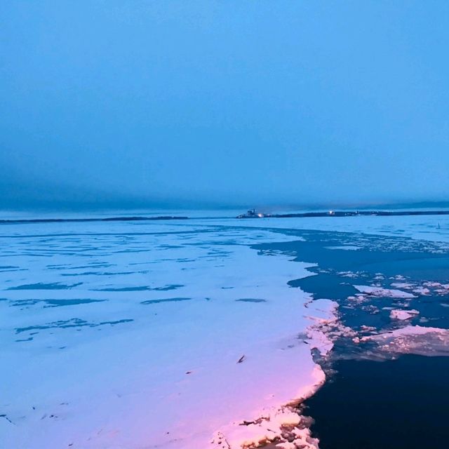 Polar Explorer Icebreaker Experience @ Sweden Finland Border