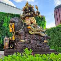 แลนมาร์คสายมู 𝐏𝐡𝐨𝐞𝐧𝐢𝐱 ประตูชั้น 6