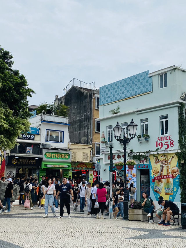 Rua do Cunha 🇲🇴 Taipa Food Street