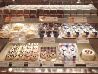 Hirota ร้านชูครีมน่ารัก ย่านโดทงโบริ