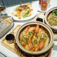 คาเฟ่ข้าวอบหม้อดินสไตล์ไต้หวันย่านพัฒนาการ 76