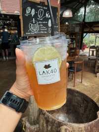 LAK40 คาเฟ่กาแฟดีๆที่ปากซ่อง ลาวใต้