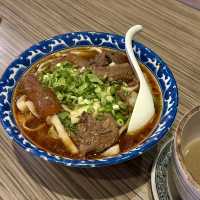 平日下班日常的小確幸「牛肉麵•雞湯」