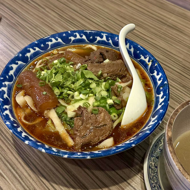平日下班日常的小確幸「牛肉麵•雞湯」