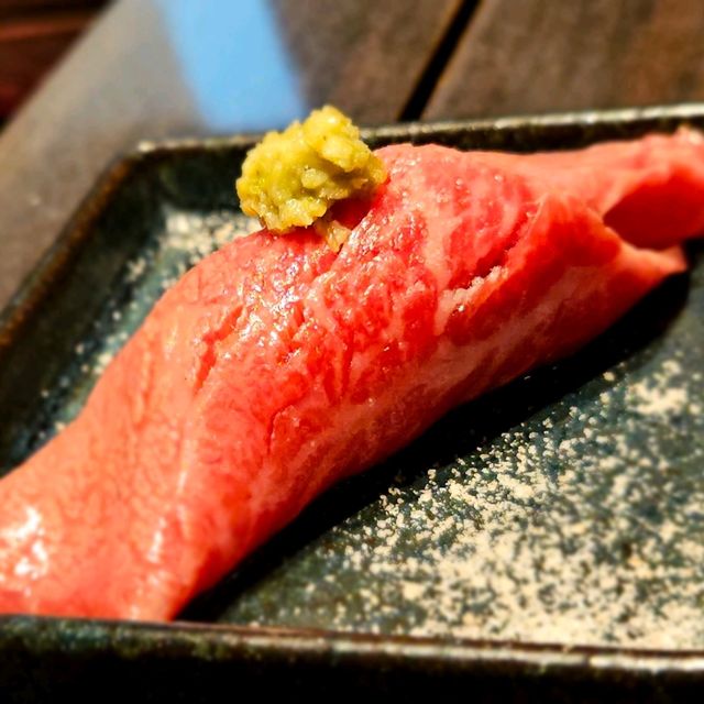 沖繩經典打卡燒肉店-琉球的牛