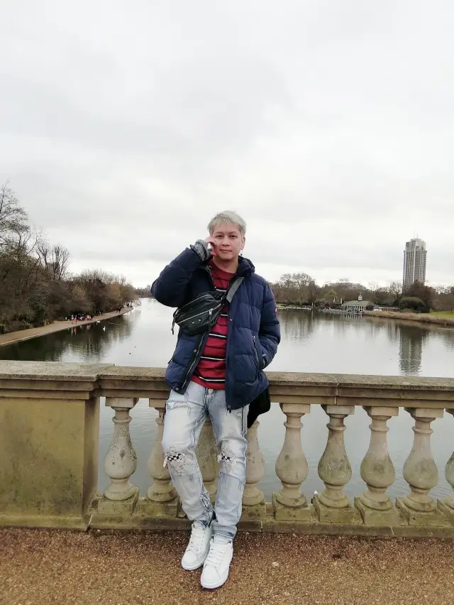 🌳 Relax and Recharge at Hyde Park 🌳