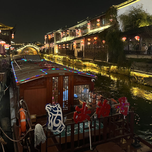 Find Your Next Poetic Muse: Discover Inspiration in Suzhou's Timeless Ping Jiang Lu