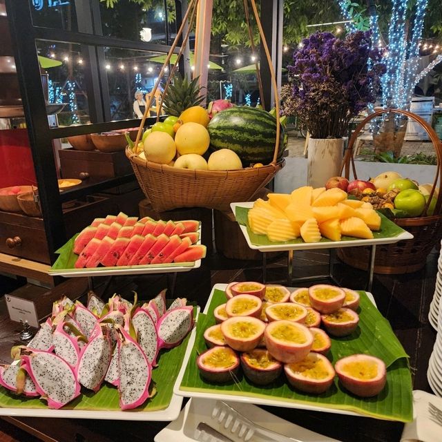 เชียงใหม่มีบุฟเฟต์ซีฟู๊ดในโรงแรม - Eat at Rincome