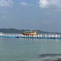 อ่าวพร้าว หาดลับท้ายเกาะเสม็ด น้ำใสมาก 🌊