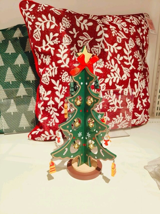 Christmas Vibes Made Easy with Nitori’s Festive Collection Christmas Vibes Made Easy with Nitori’s Festive Collection