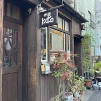 路地裏にひっそりと佇む古民家喫茶店